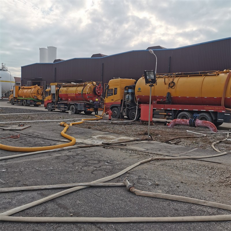 封开污水池清理